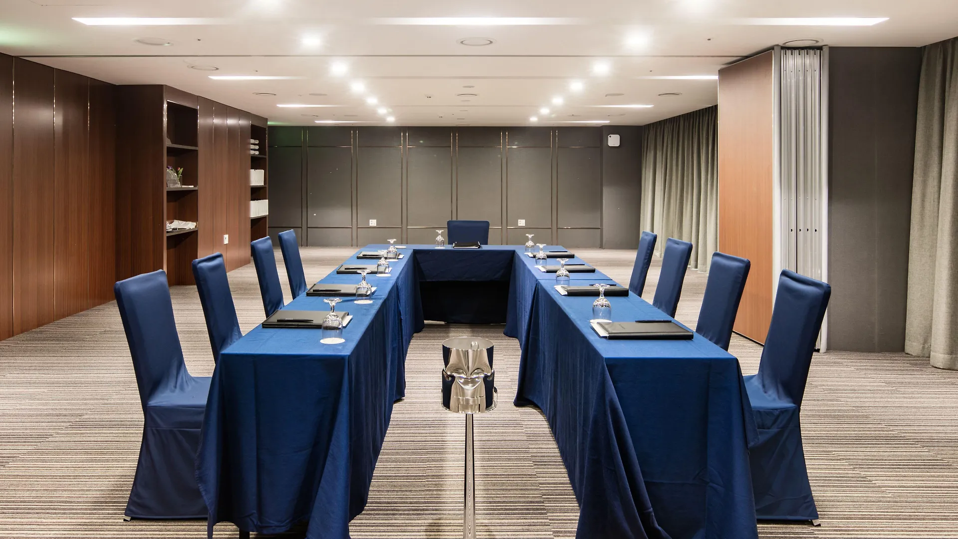 Golden Tulip Incheon Airport Hotel