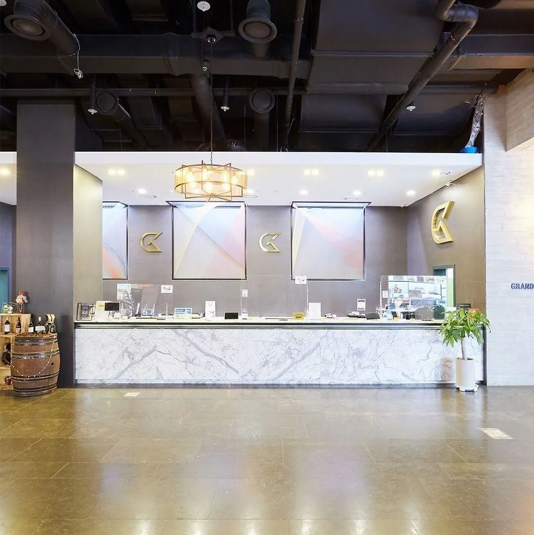 ゴールデン チューリップ 仁川エアポート ホテル 4*, インチョン広域市