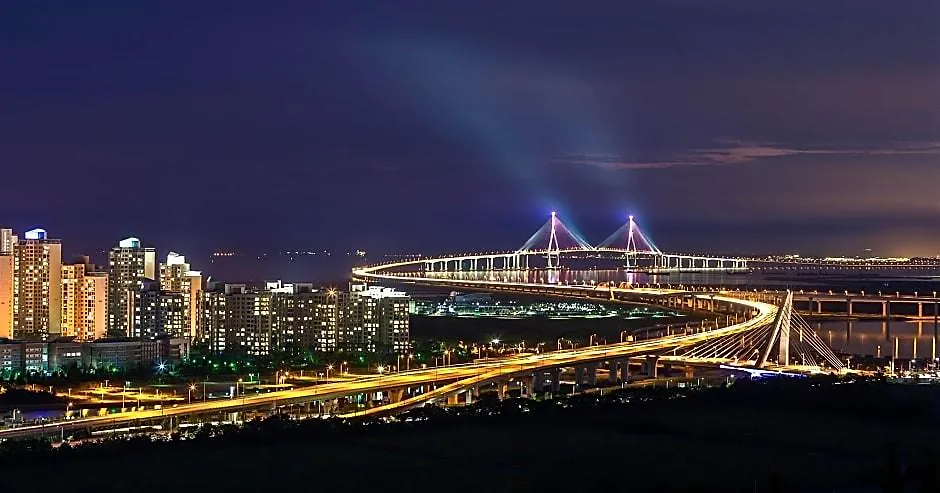 Golden Tulip Incheon Airport Hotel