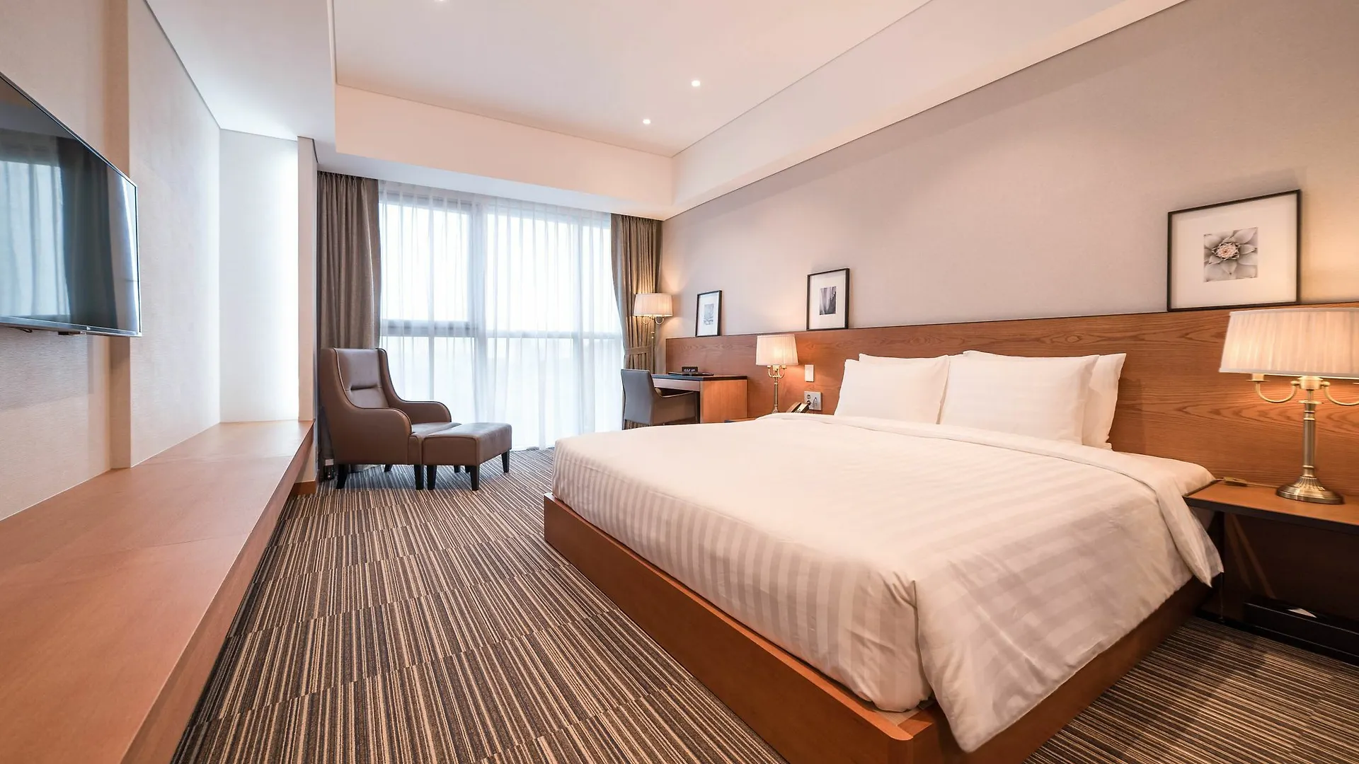 Golden Tulip Incheon Airport Hotel